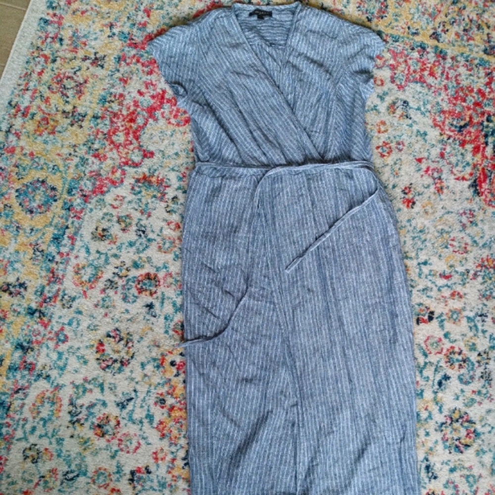 Banana Republic wrap linen/viscose dress